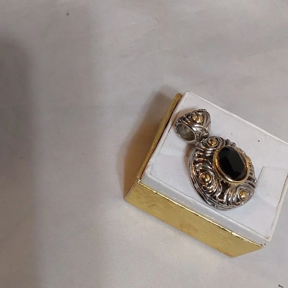 Vintage  GOLD, SILVER, GOLD & BLACK‎ ONYX